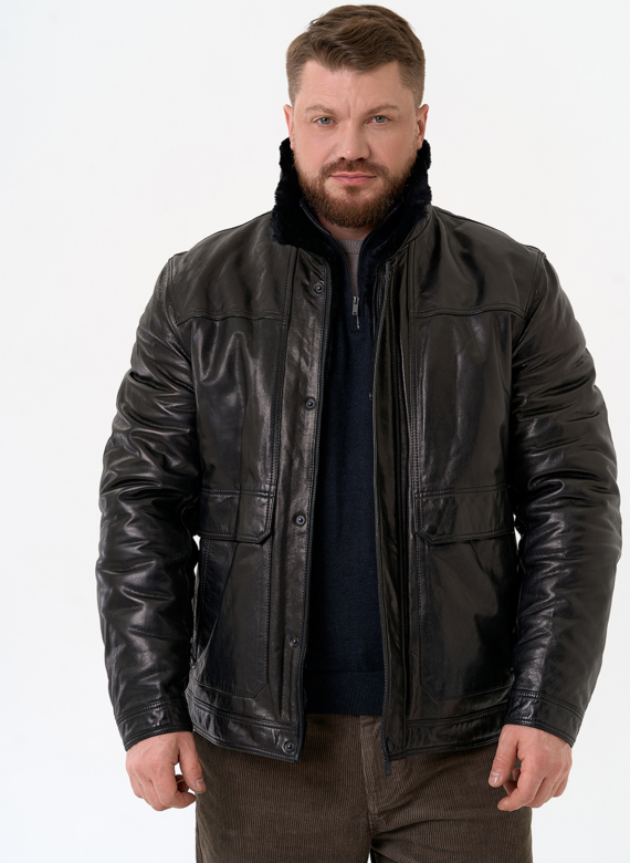 Куртка из натуральной кожи черного цвета