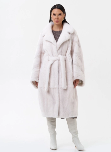 Светлая норковая шуба