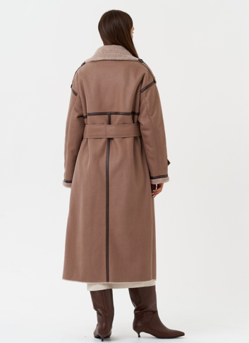 Женская дубленка из эко кожи с английским воротником