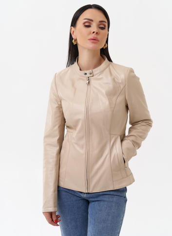 Светлая кожаная куртка