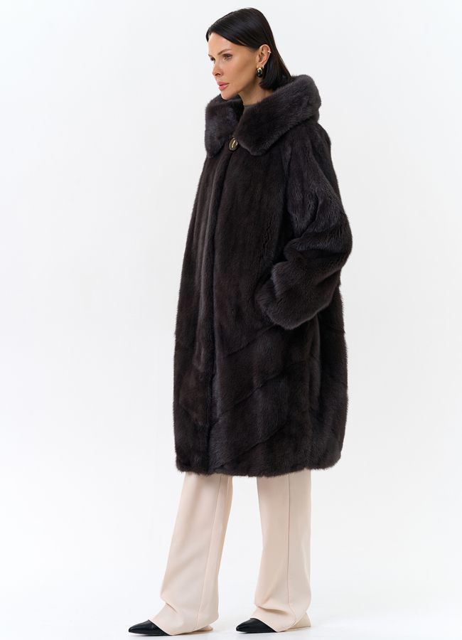 Шуба из норки с капюшоном модель № 31176 универмаг малина