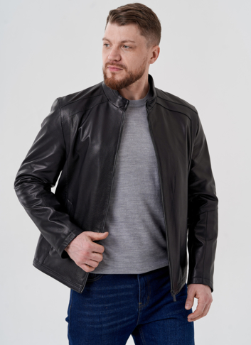 Мужская кожаная куртка черного цвета 