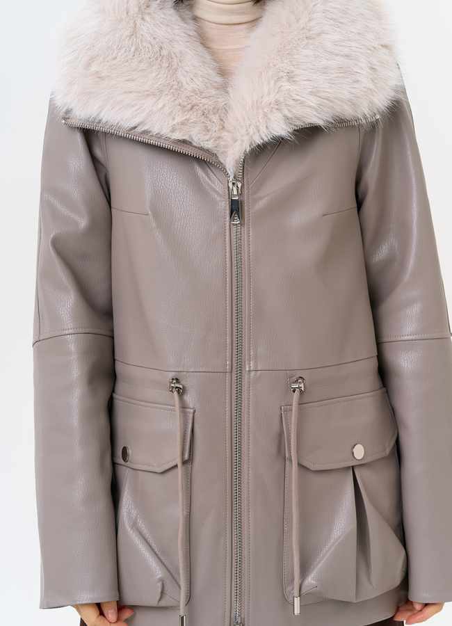 Удлиненная куртка из эко кожи с воротником из эко меха модель № 30707 универмаг малина