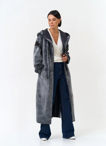 Женская двухсторонняя дубленка из натурального меха фото