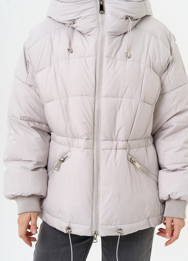 Светлый женский пуховик с капюшоном модель № 31583 универмаг малина