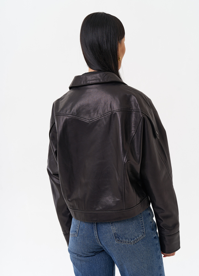 Черная кожаная куртка модель № 29914 в кредит