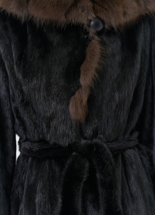 Шуба из норки с капюшоном  модель № 25003 универмаг малина