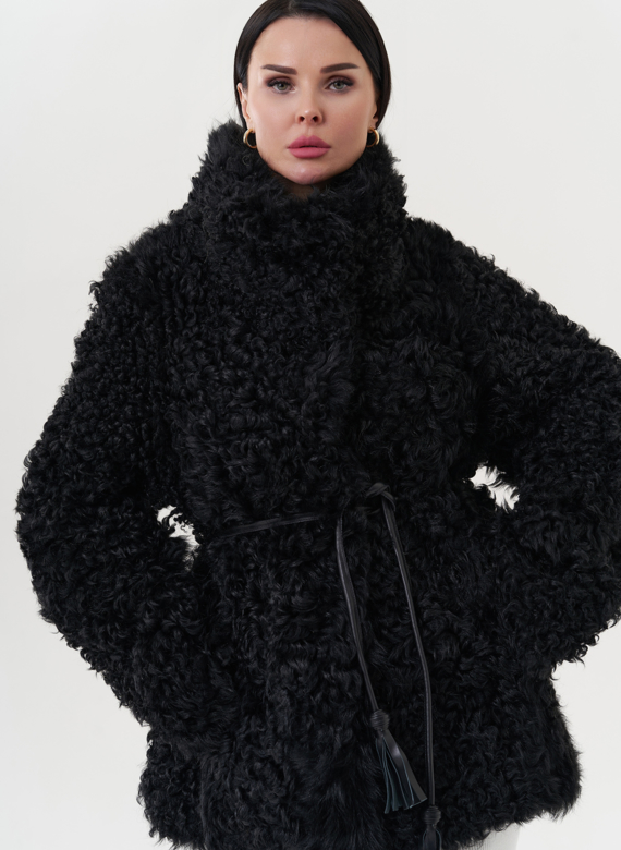 Двухсторонняя дубленка черного цвета