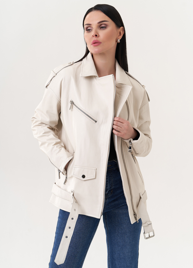 Светлая куртка 