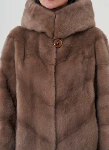 Норковая шуба с капюшоном 