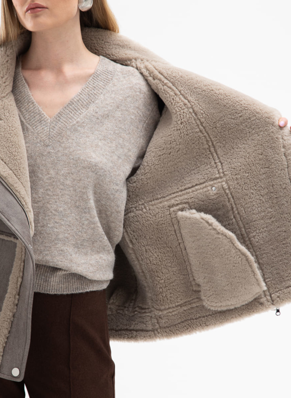 Женская короткая дубленка из эко кожи 