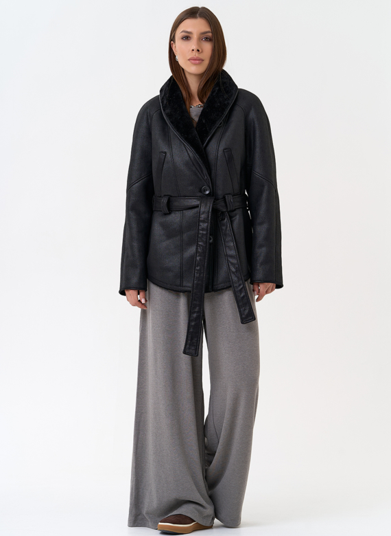 Женская дубленка из эко замши в стиле ретро