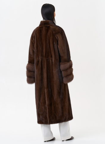 Шуба из скандинавской норки с куницей