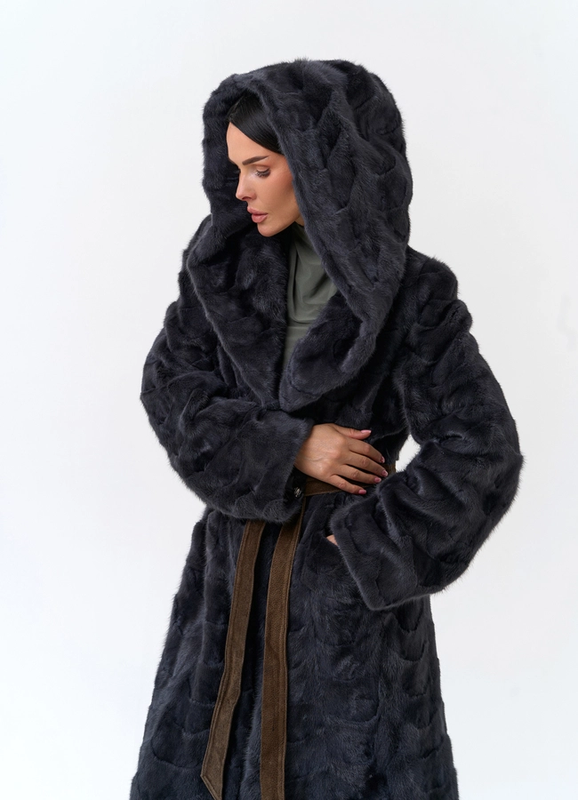 Шуба из меха норки с капюшоном модель № 33813 универмаг малина